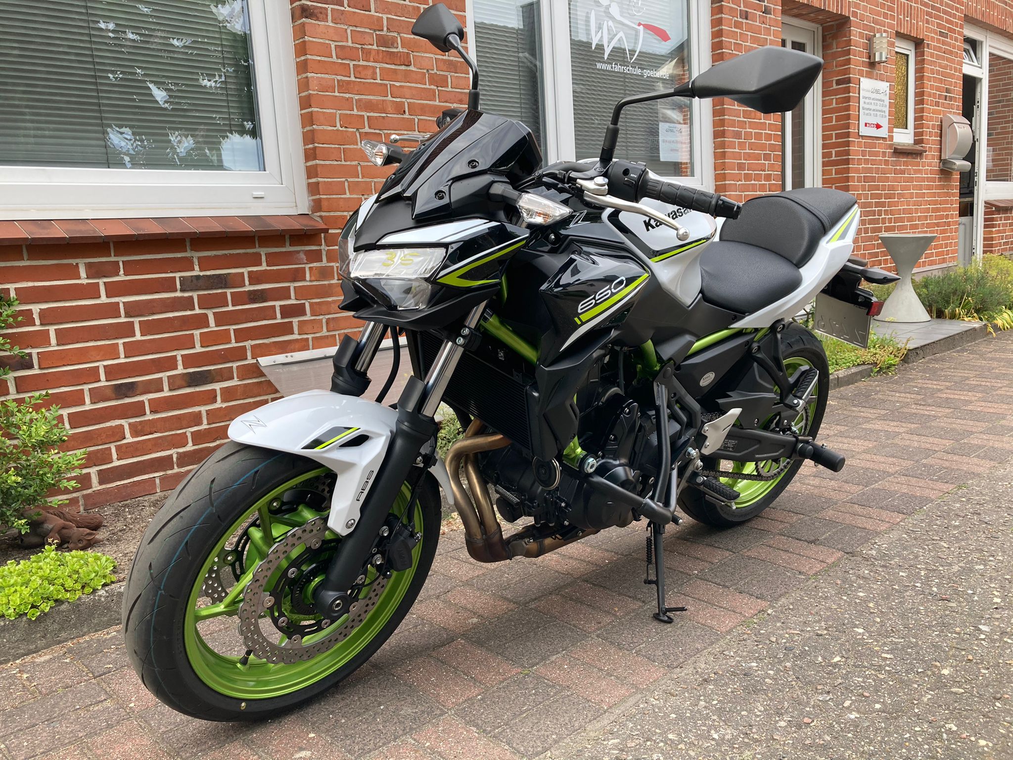 KAWASAKI Z650 50KW