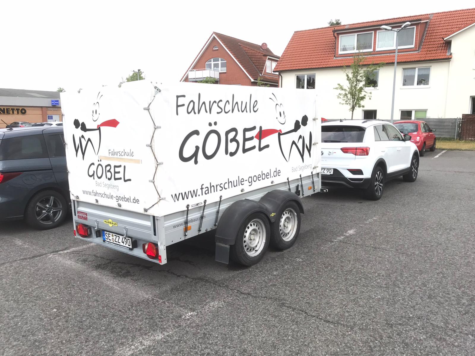 T-ROC mit HUMBAUR Anhänger